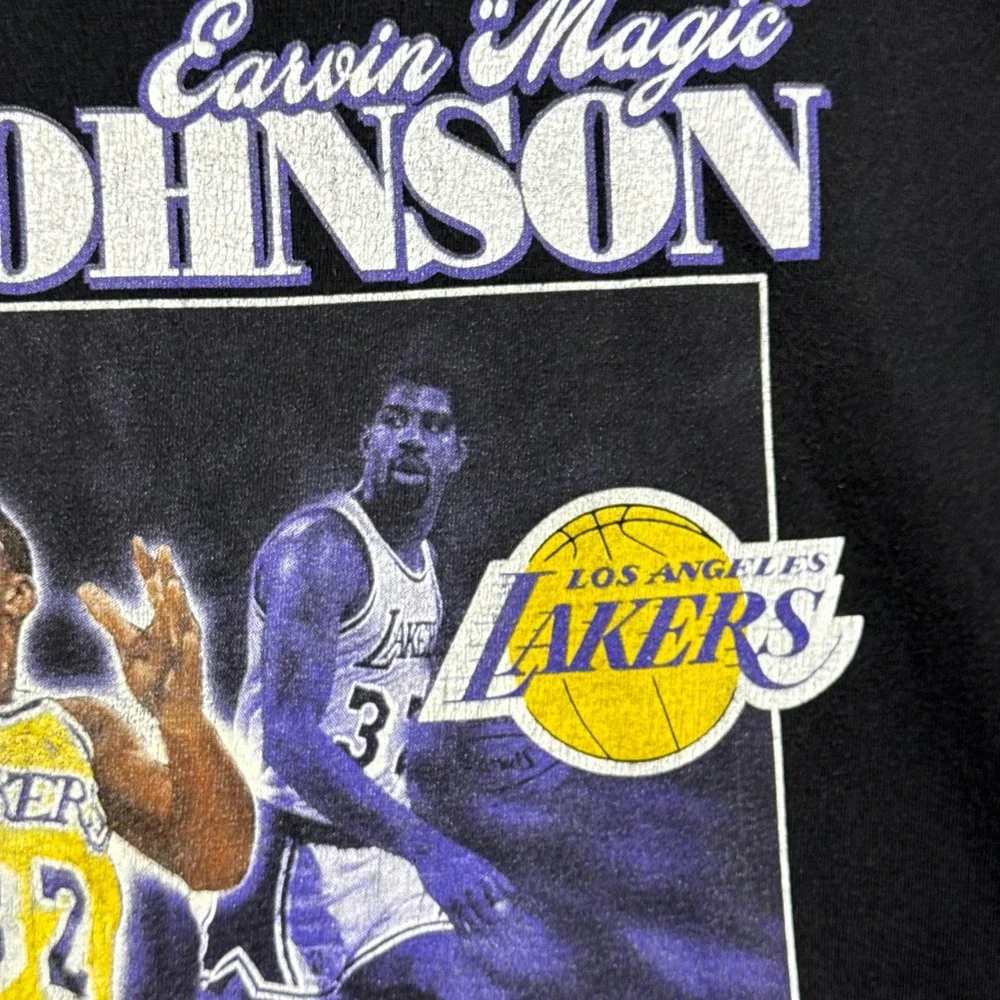 Lakers Short Mens 2XLMagic Johnson T-Shirt Graphic Tee 5x Champ‎